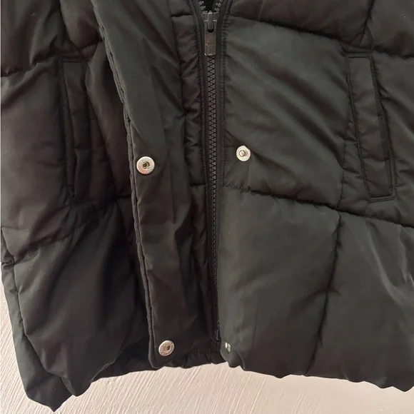 GAP Kids Black Puffer Jacket (3T) - Picture 3 of 4